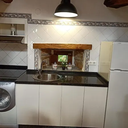 Del Acebo Espinoso de Compludo