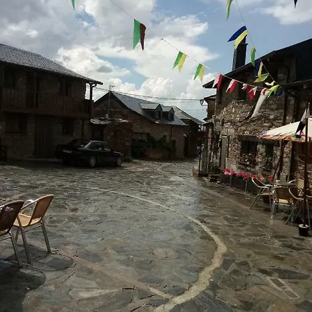 Del Acebo Feriehus *